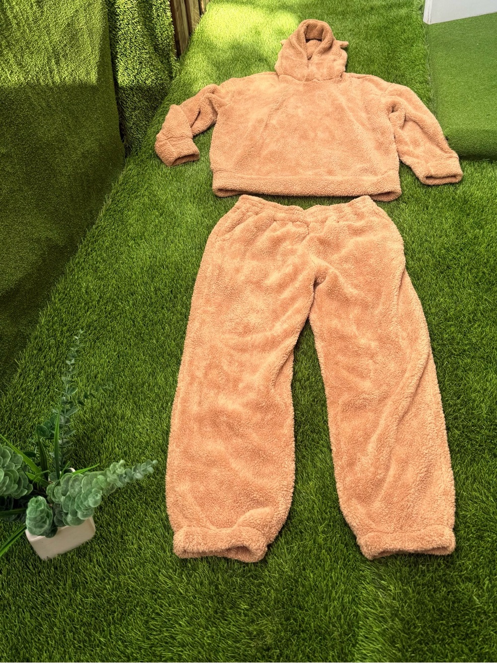 Cozy Plush Kids Pajama Set - Peach Hoodie & Pants